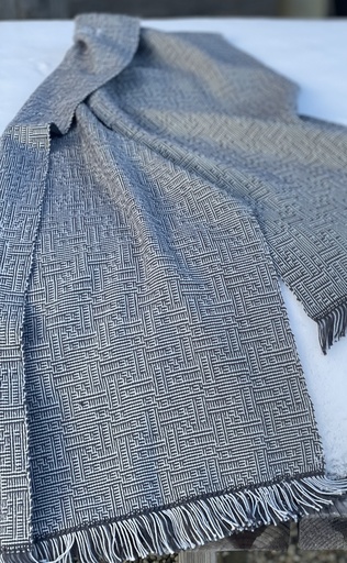 [V01-WP15] Organic Yarn  Weaving kit shawl Shadow - 8 shaft pattern (2 pieces)